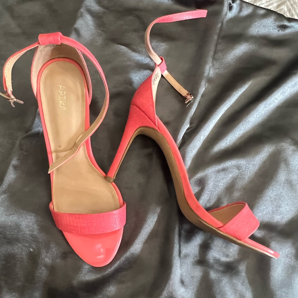 Apt 9 coral sandals